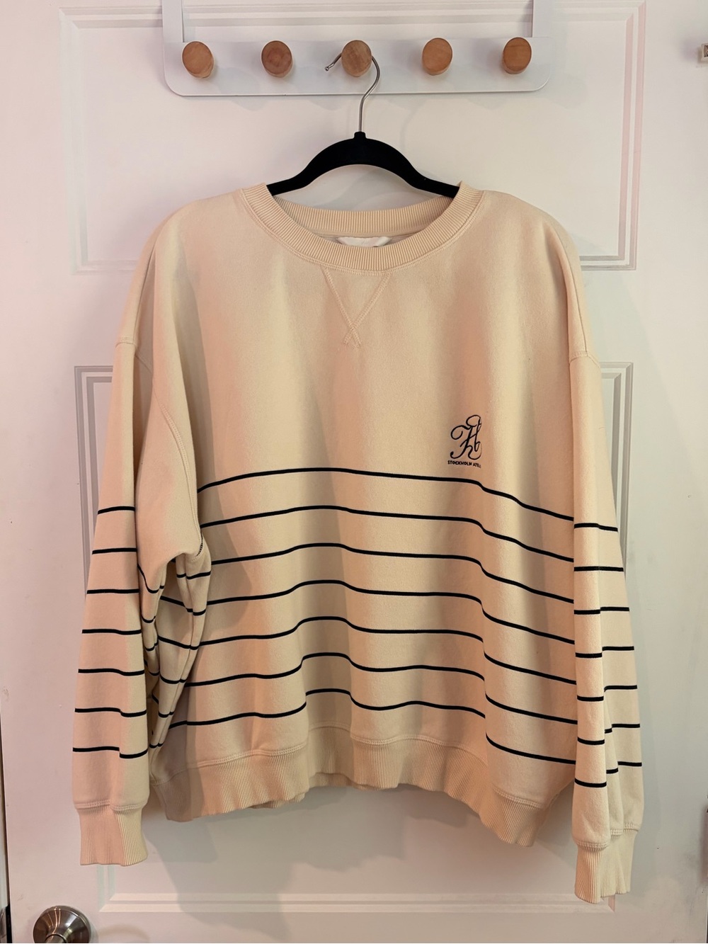 H&M Women’s Beige Striped Crewneck Sweater | XXL